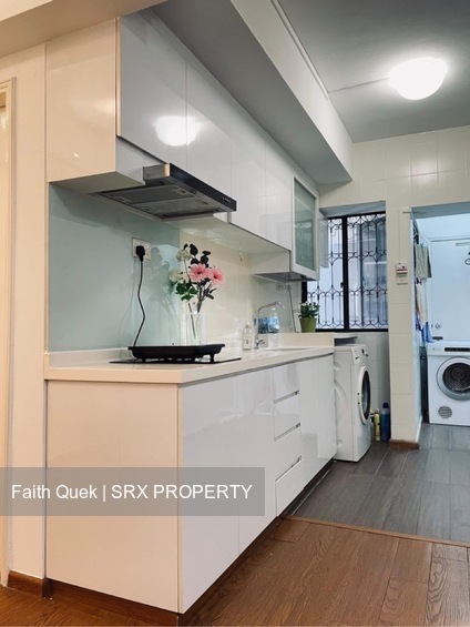 Lucky Plaza (D9), Apartment #579954061